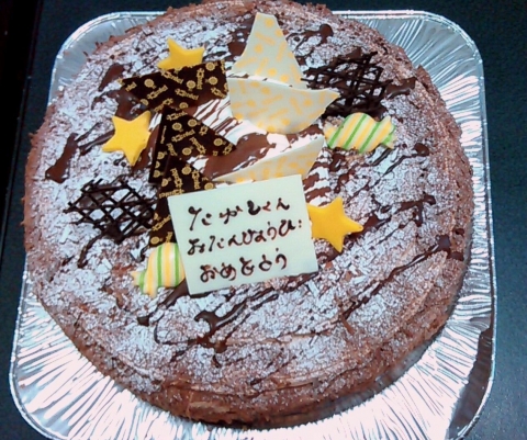 ケンテル チョコレートバースデーケーキ 201602 (2)