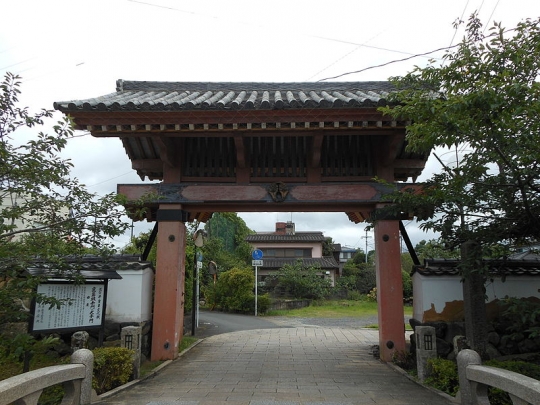 Saga_Kashima_Castle_Otemom_Gate.jpg