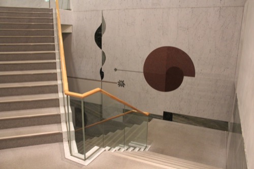 0076：千葉市美術館 7・8階を繋ぐ階段①