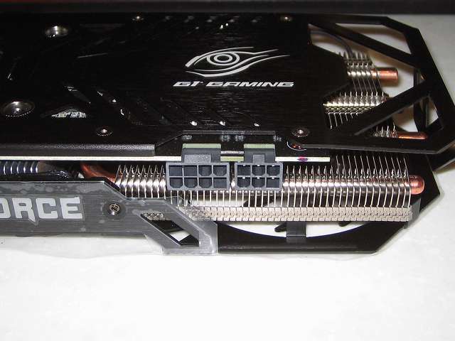 GIGABYTE GV-N970G1 GAMING-4GD  ビデオカード本体 補助電源コネクタ 8pin＋6pin