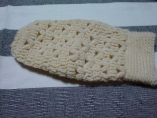 かぎ針編み手編みのミトン
