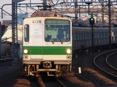 東京メトロ 千代田線 6000系 電車